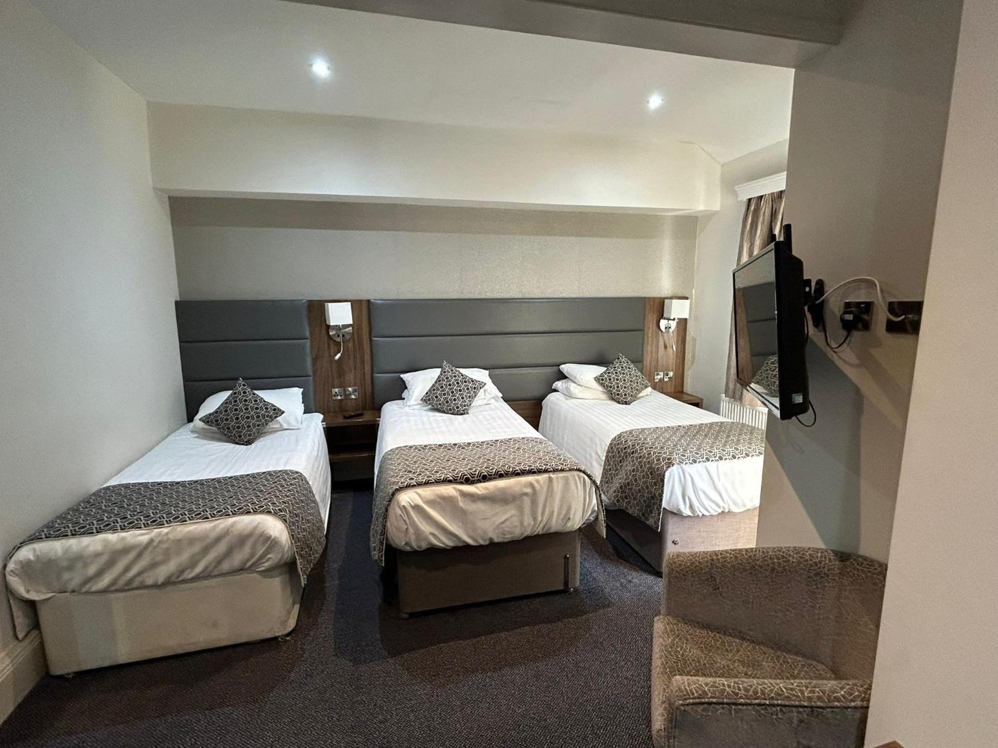 The Hind Hotel Wellingborough Zimmer foto